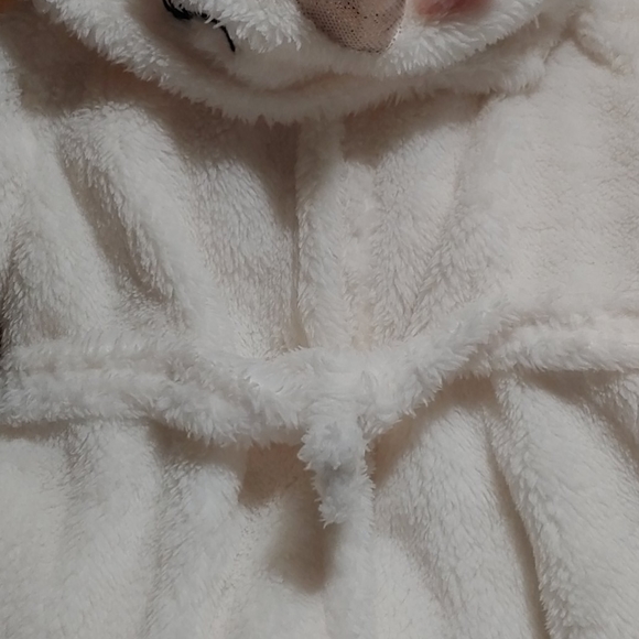24mth & 3T Little girls fuzzy unicorn robe! - Picture 3 of 4